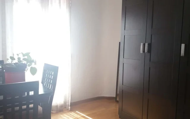 Apartment in Calle de Juan de Vera, Madrid for 70 m² with 3 bedrooms 4
