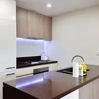 5 Sam Sing St