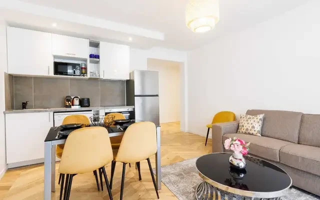 Boulogne-Billancourt 92e·75m²·F4·Appartement·With furniture 3
