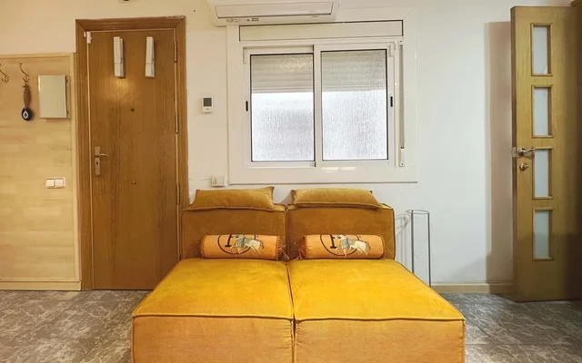 Apartment in Carrer Bobiles, L'Hospitalet de Llobregat for 75 m² with 2 bedrooms 3