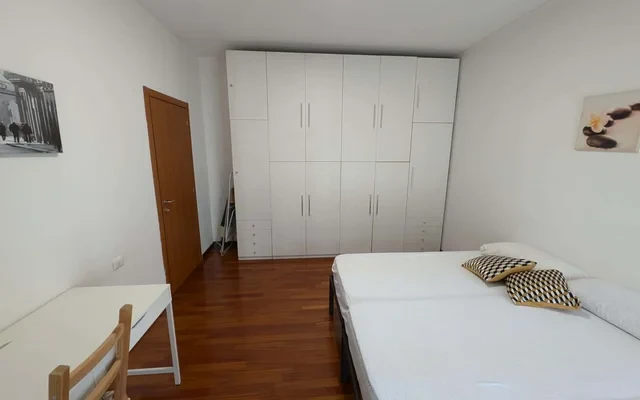 Viale Lucania, Milano 4
