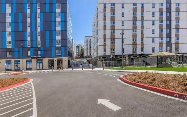 Polaris at Eastgate 0