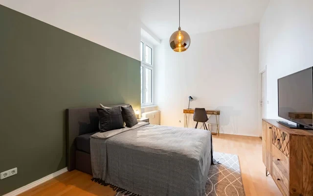 Urbanstrasse 94DE-01-016-001HF 1