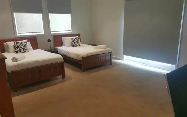 4 Trott Ave 3