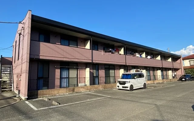 レオパレスＷＩＮＧ 0
