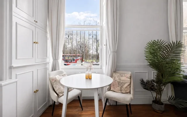 LH-Clapham Common South Side 2