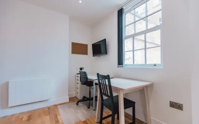 Flat 1 , Duke Street, LE1 6WA 4