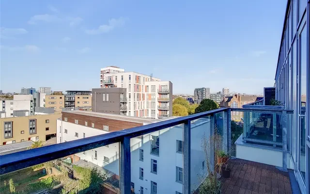 Caspian Apartments, London E14 2