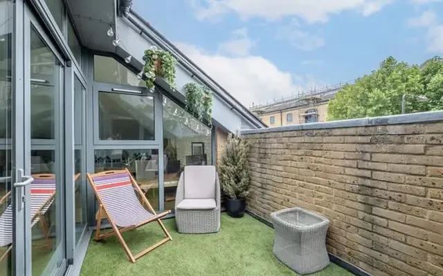 Western Gateway, London, E16 1BA 2