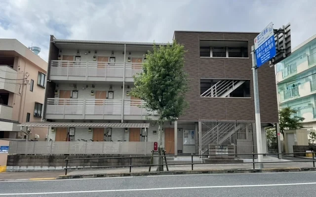 レオパレスフロンティアⅢ 4