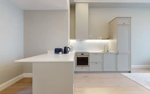 Canfield Gardens 13299# 2