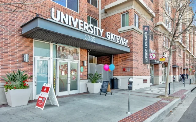 University Gateway 1