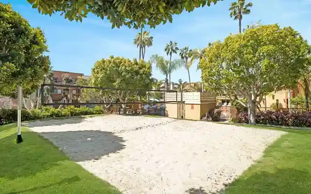 Allina La Jolla 4