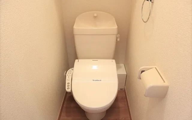 レオパレス向田 4