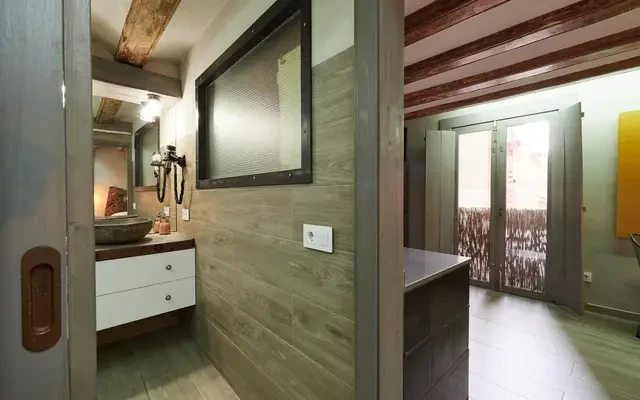 studio in El Raval (Ciutat Vella) 3