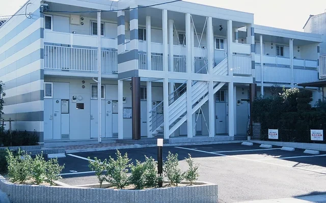 レオパレスプリムラ 0