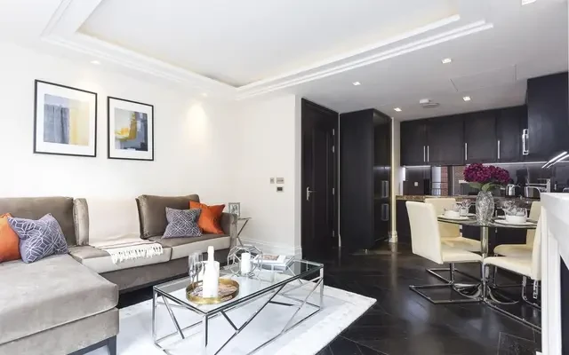 Wren House, Strand, Westminster, London, WC2R 1AB 0