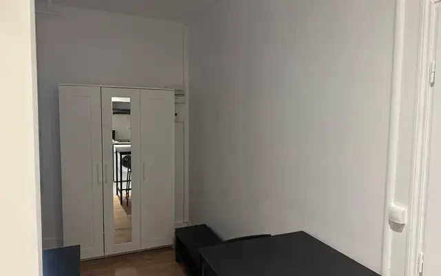 Nanterre 92e·19m²·F1·Studio·With furniture 4