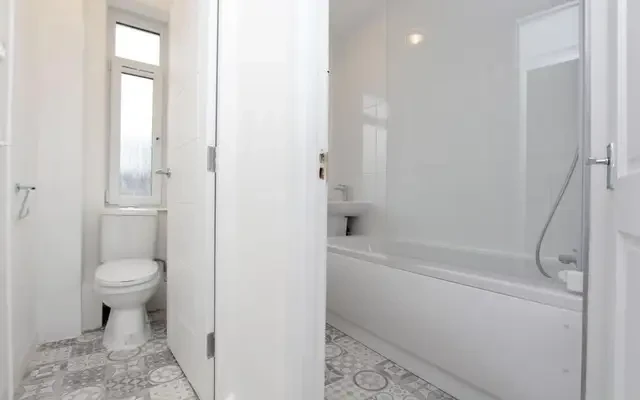 apartment in Bethnal Green 0