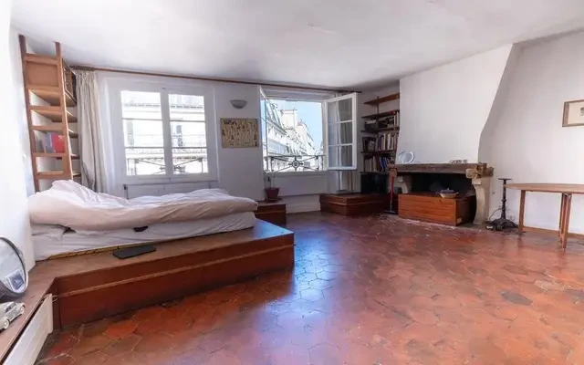 PARIS 5e·51m²·F2·Appartement·With furniture 4
