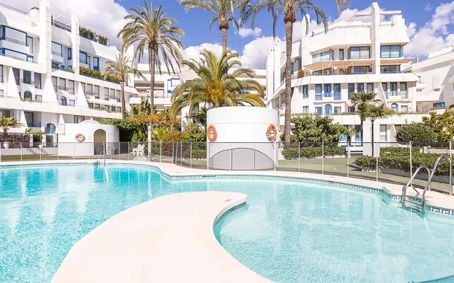 Marbella Pool House PH39 On Sea Shore 3