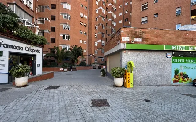apartment near Calle Tribaldos 2
