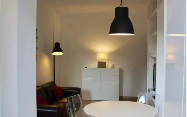 Bilocale in Via Carlo Poma, Milano 2