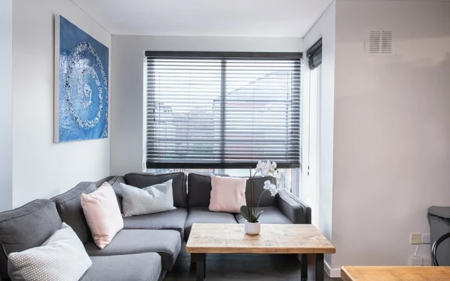 Flat 2, 28 Church Street 4
