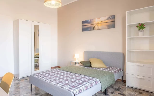 VIA MELI 18 <br> SHARED ROOM D1 - Bed A 1