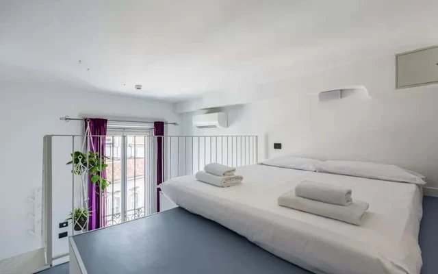 Studio soppalcato Milano-Corso Magenta! 0