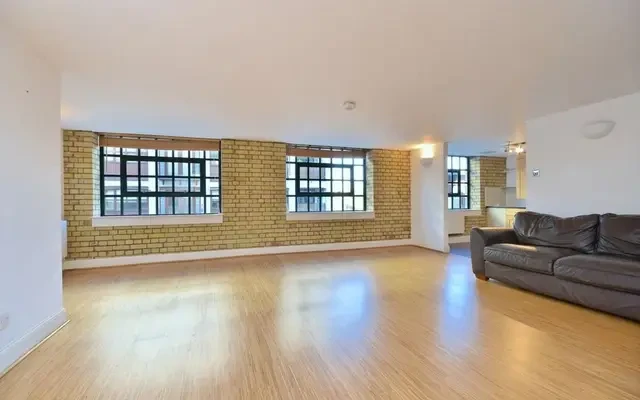 Merchant Court, 61 Wapping Wall, Wapping, London, E1W 3SJ 1