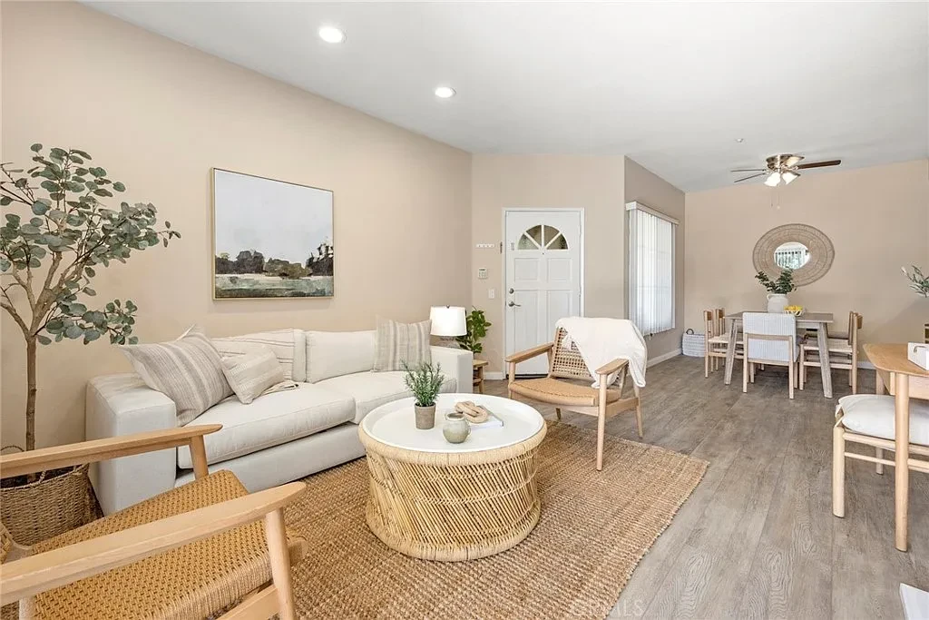 2 Bed 2 Bath