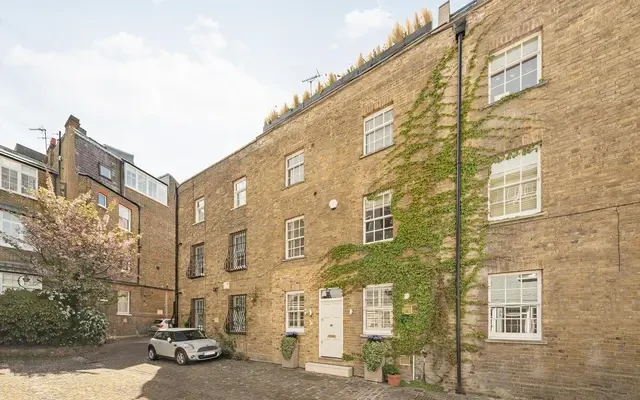 Roland Way, South Kensington, London, SW7 3RE 1