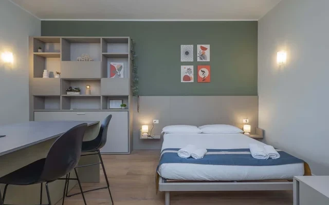 Monolocale in Via Alfonso Capecelatro 81 1