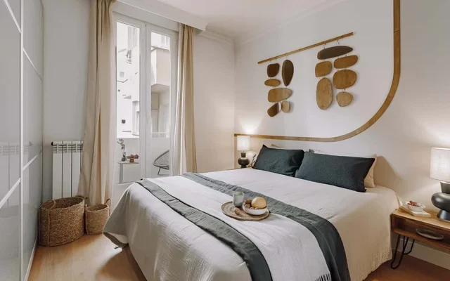 Avela - 2 bedrooms and terrace in Almagro 3