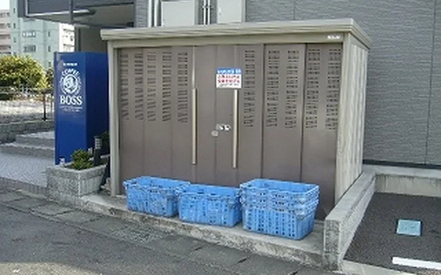 レオパレス和 4