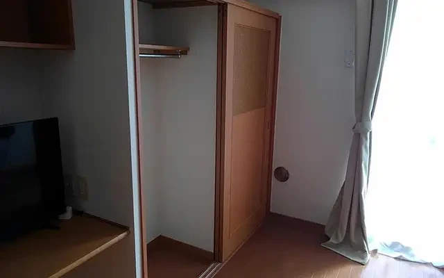 レオパレスアイリス 1