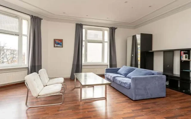 Cool apartment with 1 bedroom for rent in Moabit 1