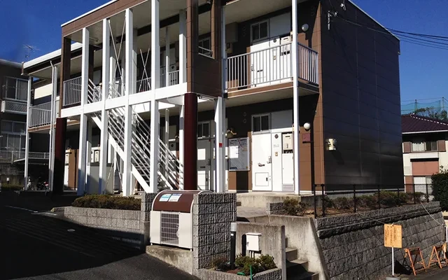 レオパレス紅雪南 0