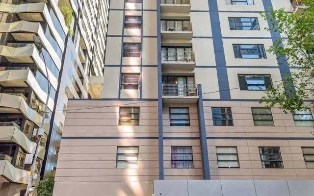 Student Living on A'Beckett 2