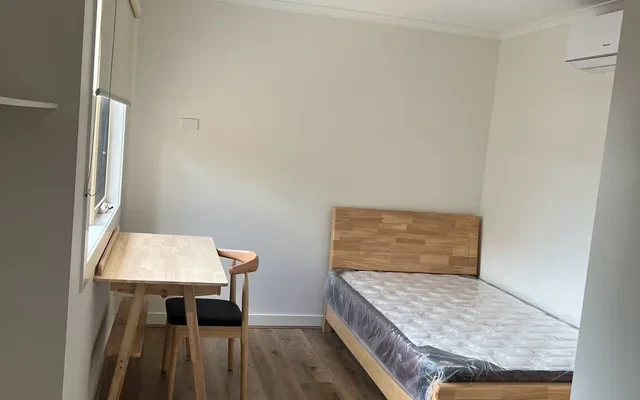 The House of Monash - 12 Arnott street 3