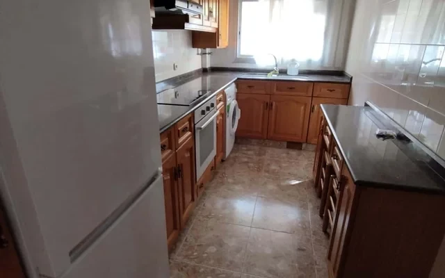 Calle Campoamor 40 2