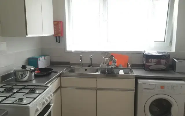 apartment near Meredith Street 1