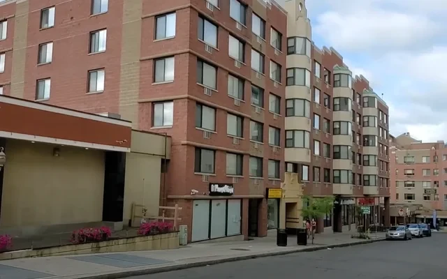 Collegetown Center 4