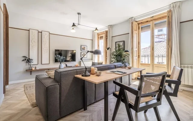Ainsa - 4 bedrooms in Malasana 1