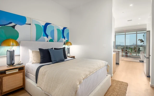 200 West Ocean 3