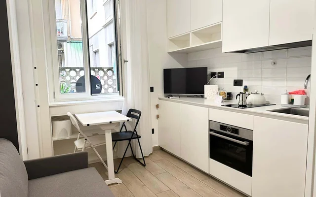 Apartment in Via Felice Casati, Milano for 20 m² 4