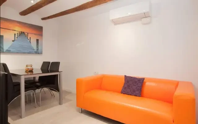 apartment in Sant Pere, Santa Caterina i la Ribiera (Ciutat Vella) 2