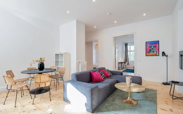 Richard-Sorge-Strasse 25DE-01-061-003H 3