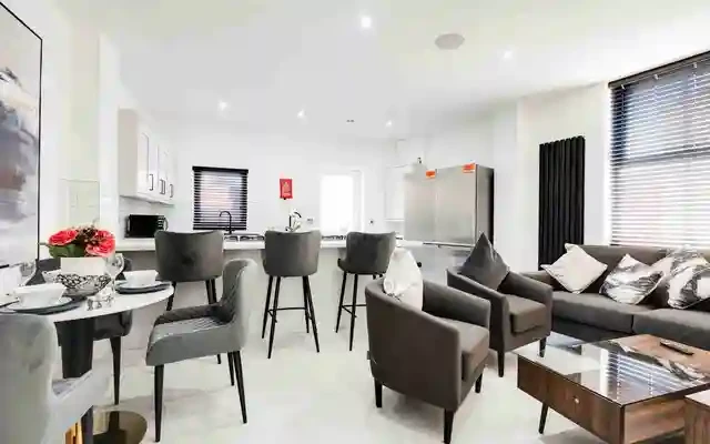 74 Rathbone road, L15 0